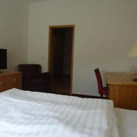 Schweizer Hof Pensjonat Halle (Saale)